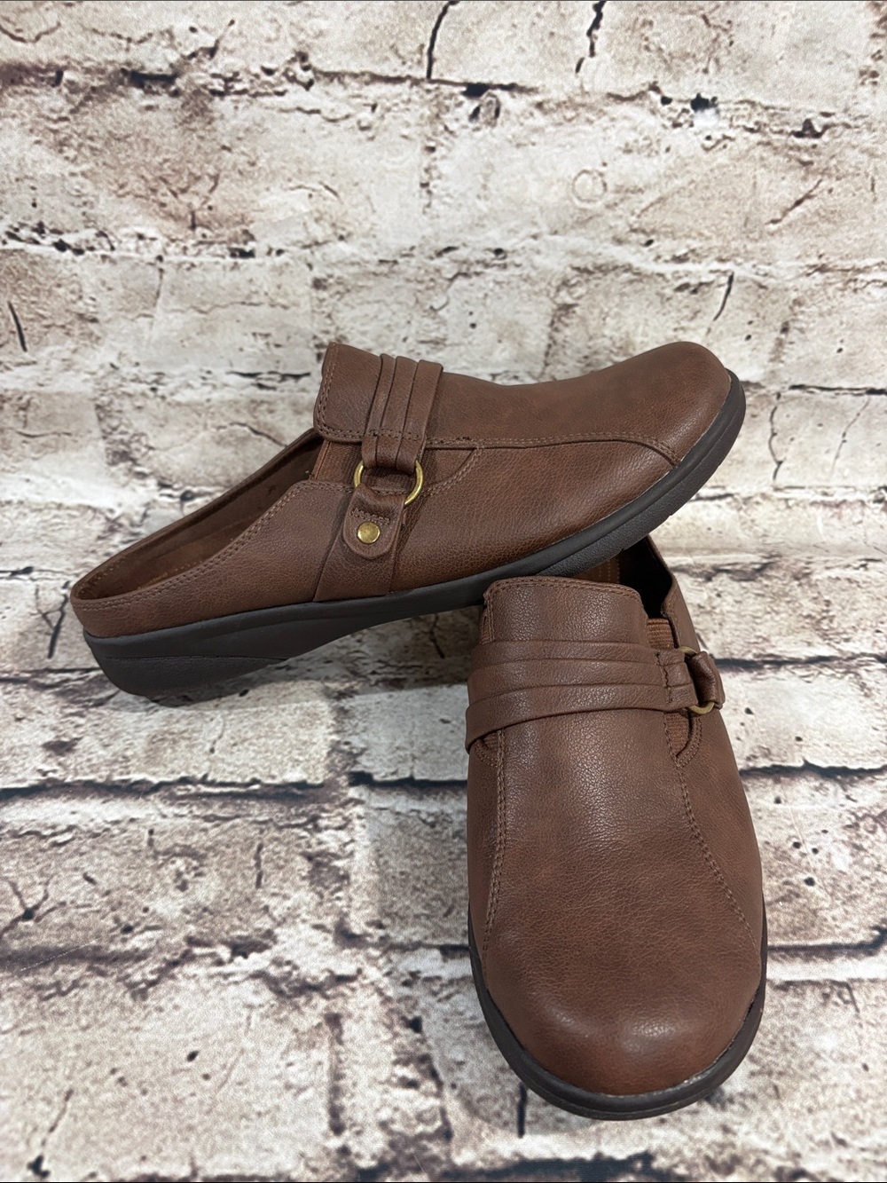 Darey Mules by Kim Rogers